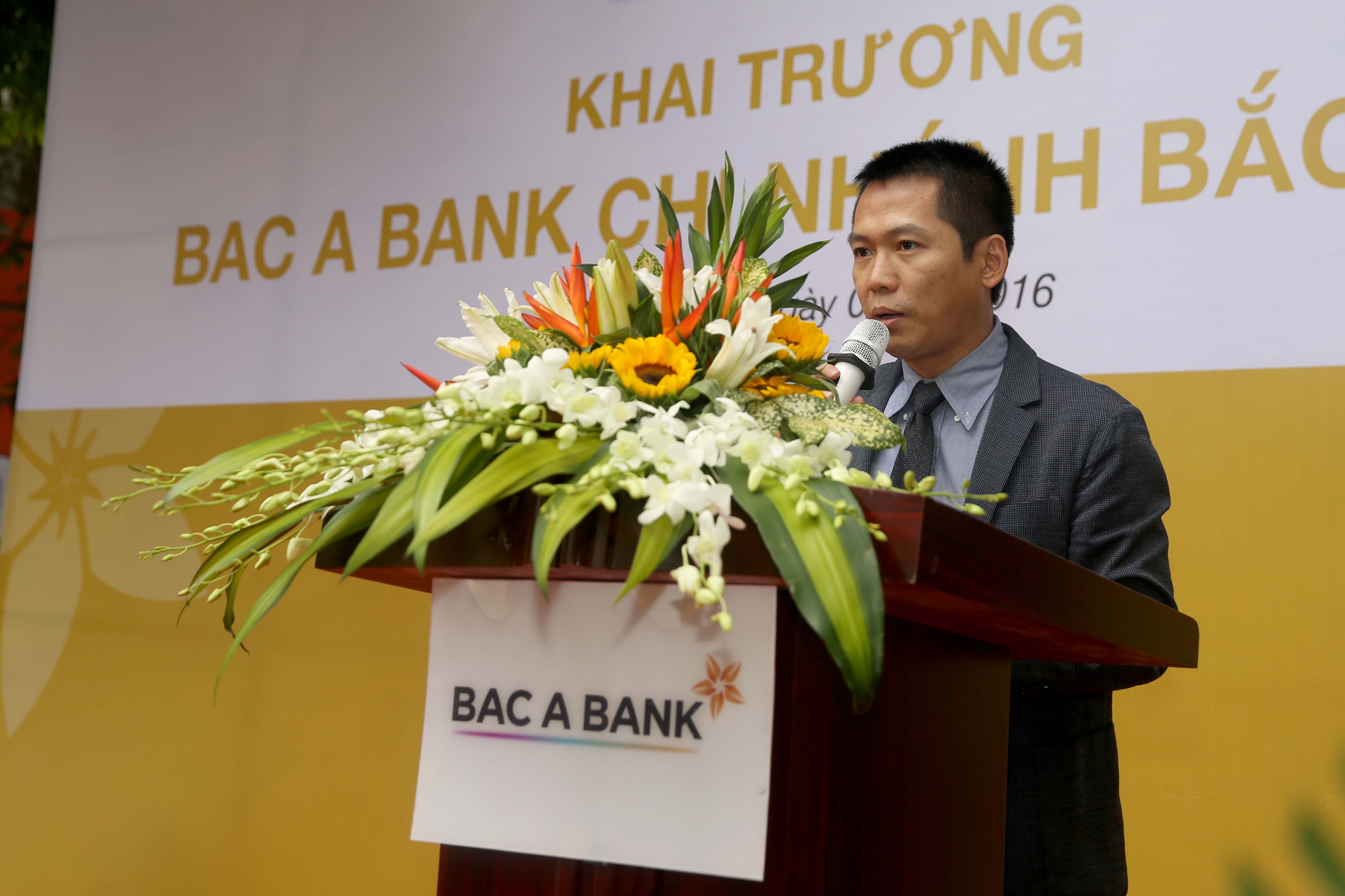 Ông Đặng Trung Dũng – Phó Tổng Giám đốc thường trực BAC A BANK phát biểu 